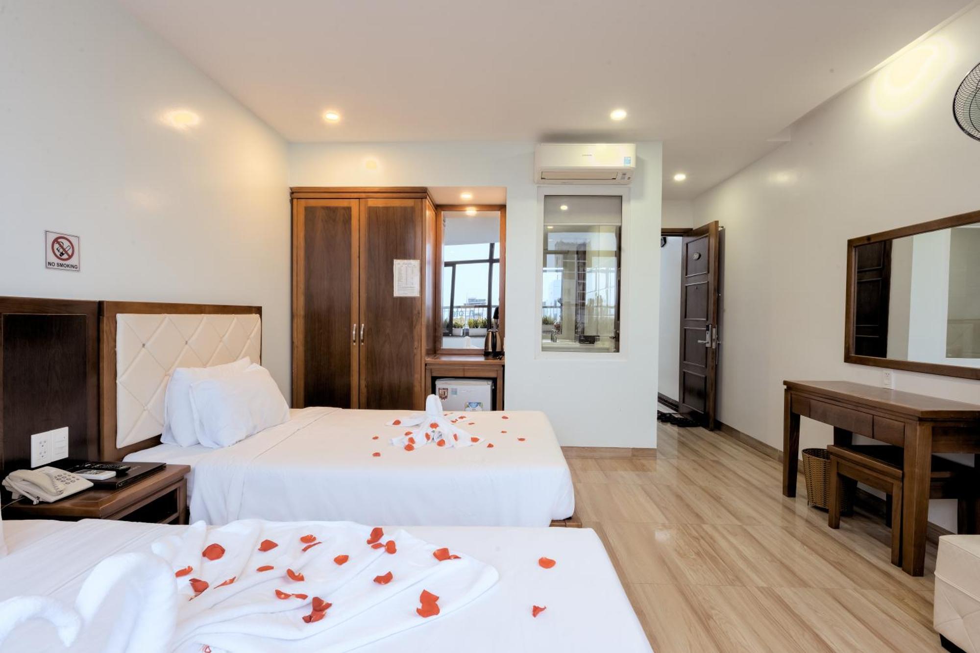 Dana Sailing Hotel Da Nang Luaran gambar