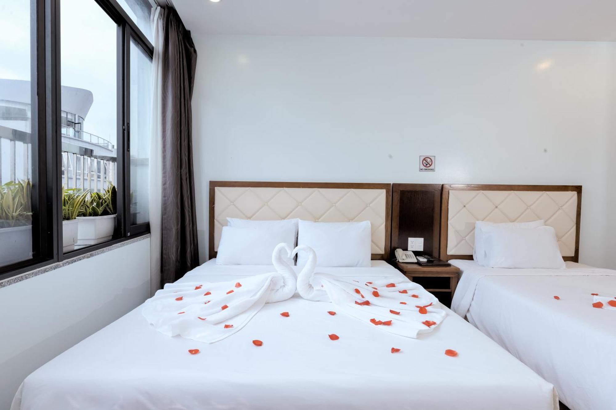 Dana Sailing Hotel Da Nang Luaran gambar